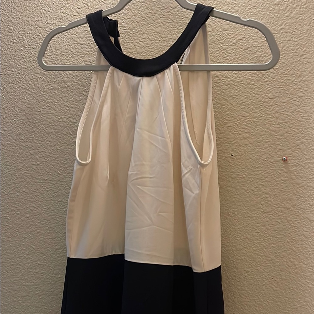 Chic Black and White Sleeveless Top